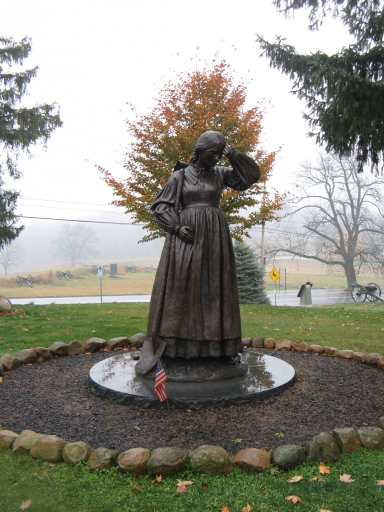 Statue of Elizabeth Thorn. Photo by Destination Gettysburg